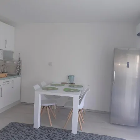 Apartamento Liliom Apartman Hévíz