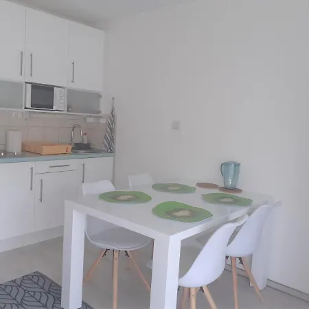 Apartman Liliom Apartman *