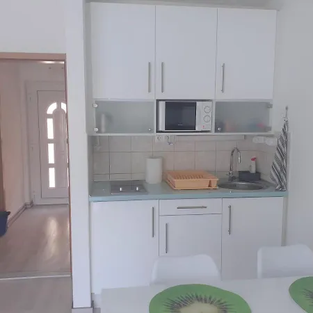 Apartament Liliom Apartman