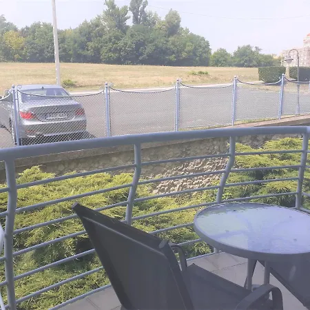 Liliom Apartman * Héviz