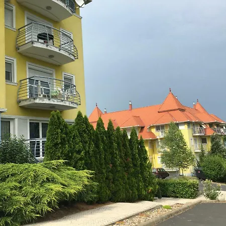 Apartman Liliom Apartman