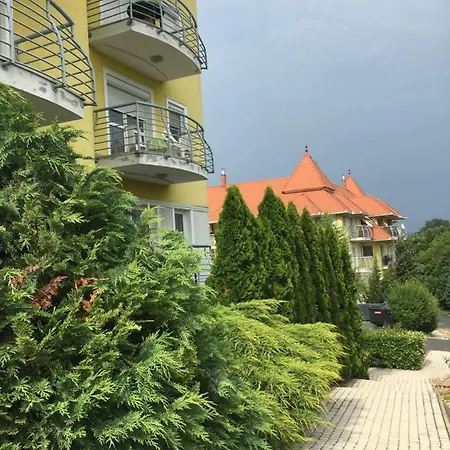 Liliom Apartman * Hévíz