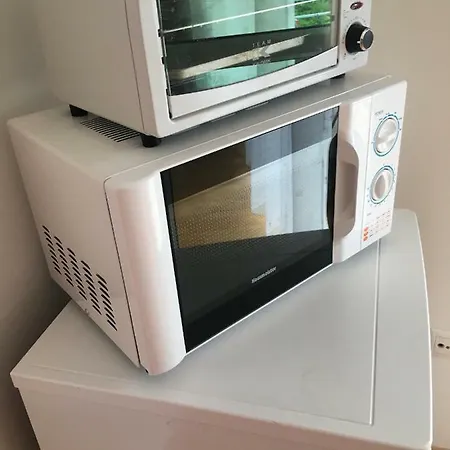 شقة Liliom Apartman *