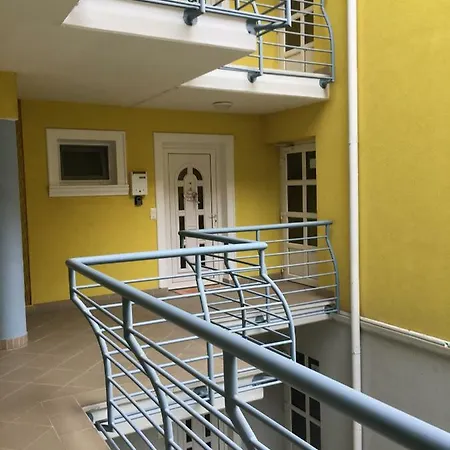 Liliom Apartman شقة Hévíz